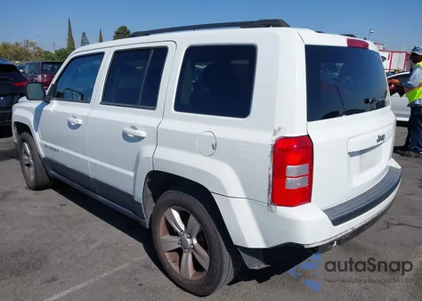 2015 Jeep Patriot Sport z USA, uszkodzony, nr VIN 1C4NJPBB6FD388220